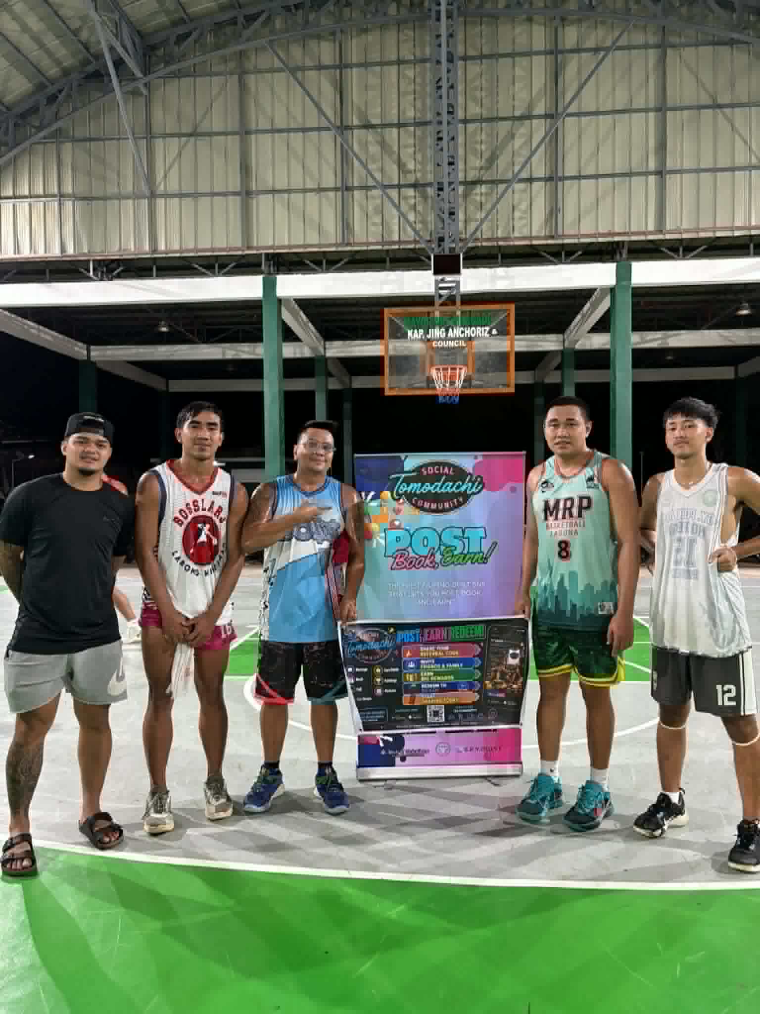 Tomodachi Mens