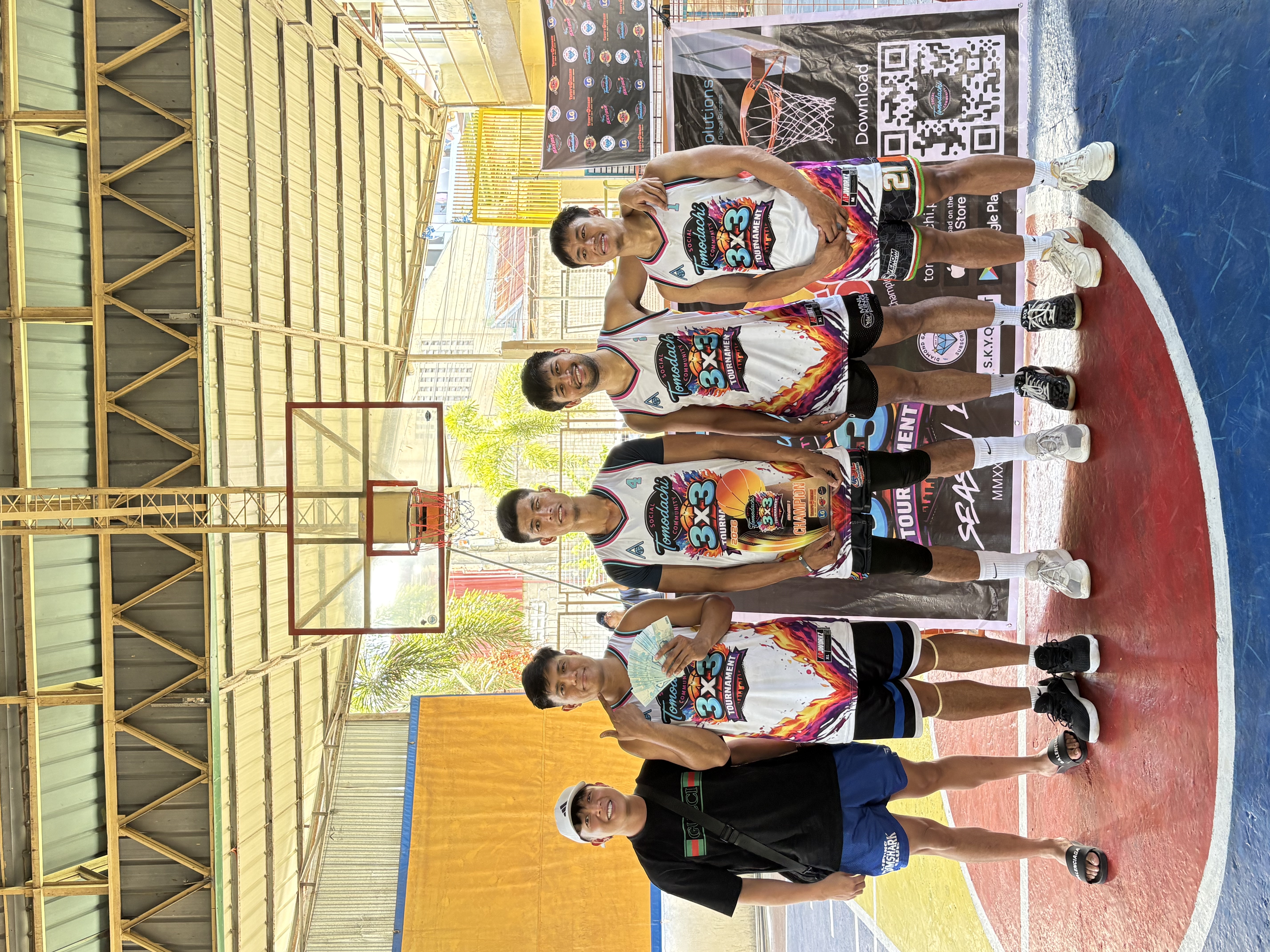 Tomodachi Mens
